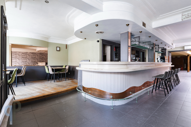 Multifunctioneel, commercieel pand met woonst en garage - foto 5