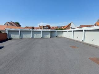 Garage à louer à Bruges
