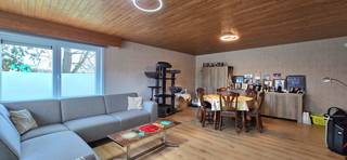 Voor een afspraak bel Kim 0473 72 33 62Appartement met afgesloten garage in de kelderverdieping en met 3 slaapkamers op de eerste verdieping  in het...