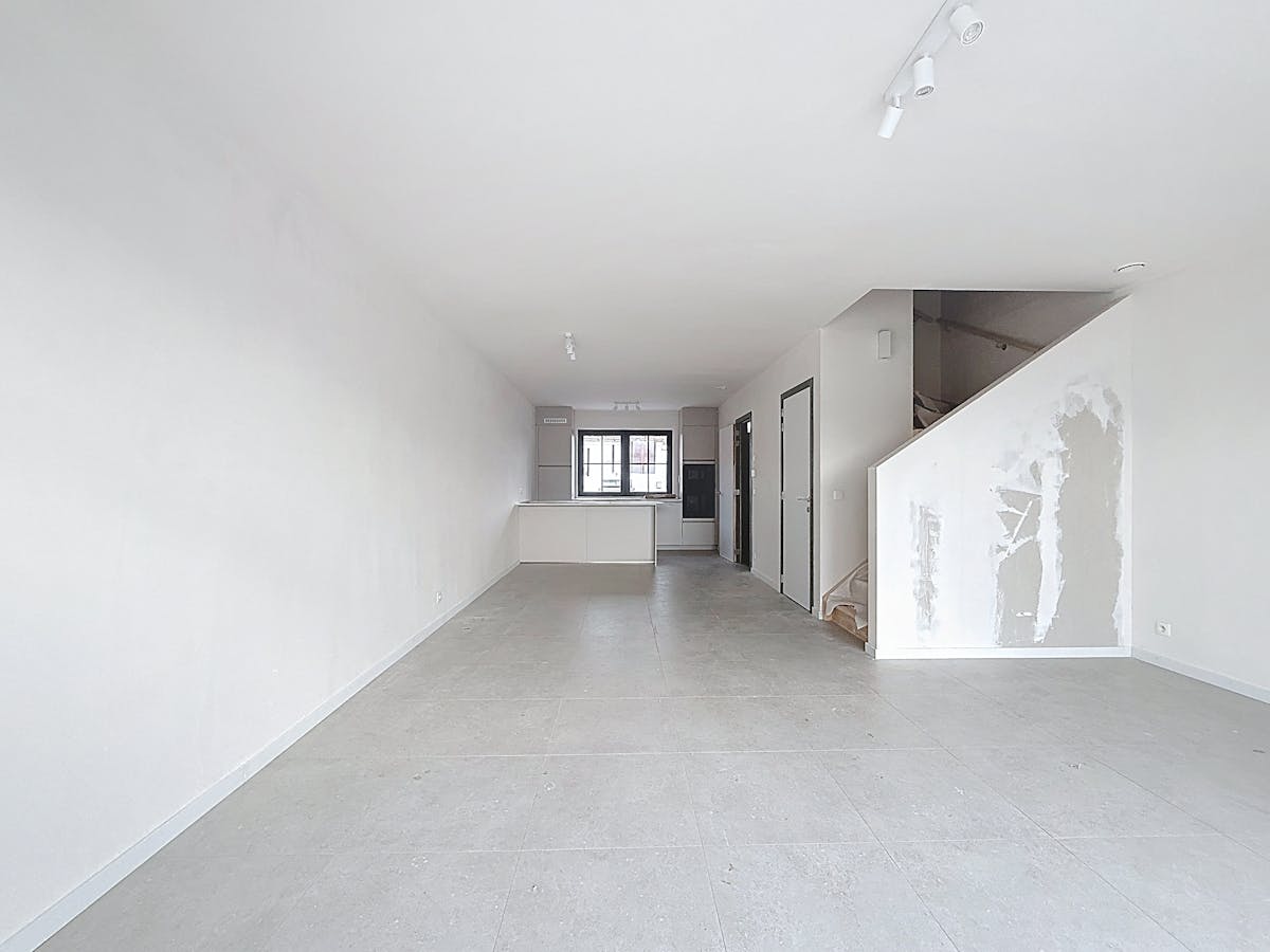 Ruime nieuwbouwwoning te huur in Deerlijk - foto 4