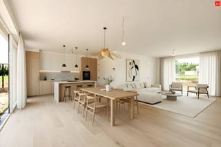 Deze ENERGIEZUINIGE WONING MET BIJGEBOUW is gelegen in Hulste (Harelbeke) met name in de Brugsestraat 164B op een perceel grond 547 m² met een bewoonbare oppervlakte van maar liefst 185 m². U beschikt tevens over een BIJGEBOUW van 24 m² die U nog naar believen kan inrichten als 2de garage of PRAKTIJKRUIMTE! <br /><br />PLUSPUNTEN:<br />* AFWERKING NAAR KEUZE INCLUSIEF <br />* ENERGIEZUINIG<br />* ZONNEPANELEN 8 STUKS<br />* VENTILATIE TYPE D<br />* REGENWATER 10.000 liter<br />* VLOERVERWARMING VIA WARMTEPOMP<br />* BIJGEBOUW (24 m²)<br />* 6 % BTW MOGELIJK (*)<br /><br />INTERIEUR:<br />U komt binnen via de inkomhal met apart gastentoilet. Vervolgens komt u in de aangename, lichtrijke leefruimte (35 m²) met een gezellige zit- en eethoek. Aansluitend bevindt zich de ruimte op een open keuken te installeren. Daarnaast is er een praktische berging (3,5 m²) en een inpandige garage (21 m²) met een handige achterdeur naar de tuin. Op de bovenverdieping bevinden zich drie ruime slaapkamers (16 m² | 14,5 m² | 13 m²), een stijlvolle badkamer met inloopdouche, ligbad en lavabomeubel, een apart toilet en een praktische wasplaats (5,5 m²).<br /><br />EXTERIER:<br />De woning beschikt over een aan te leggen tuin van 320 m², georiënteerd op het noordoosten. Op het perceel is er private parkeergelegenheid en een extra bijgebouw (24 m²) dat flexibel kan worden ingericht, bijvoorbeeld als garage, werkruimte of hobbyruimte.<br /><br />(*) 6% btw onder voorbehoud van de wettelijke voorwaarden.