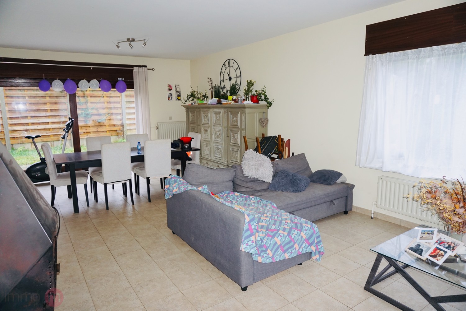 Rustig gelegen woning met 4 slaapkamers, bureau (of extra slaapkamer), garage en grote tuin. - photo 5