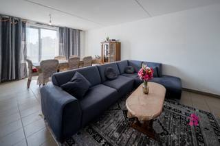 Het appartement is rustig gelegen aan de rand van de stadskern op een boogscheut van het stadhuis, het station , shoppingcentra en horeca.Het...