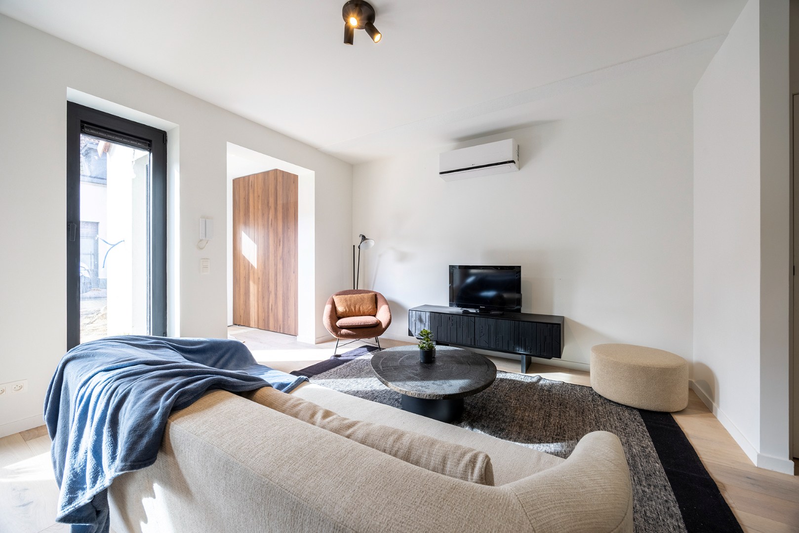 High end gerenoveerde gezinswoning met 3 slaapkamers - foto 5