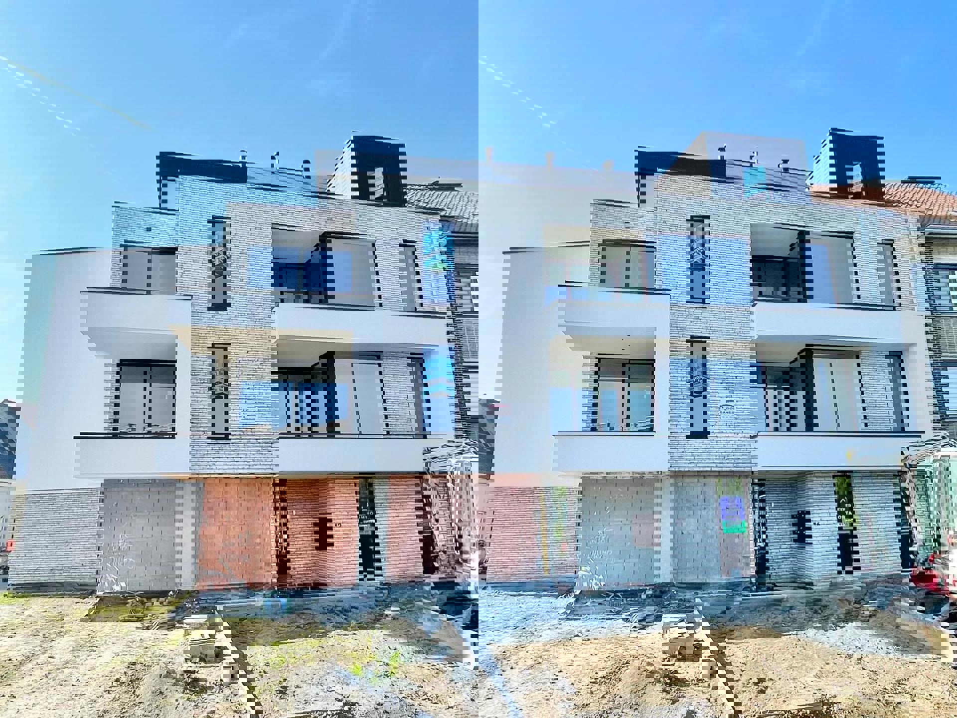 Goedgelegen energiezuinig kwalitatief duplexappartement. - foto 3