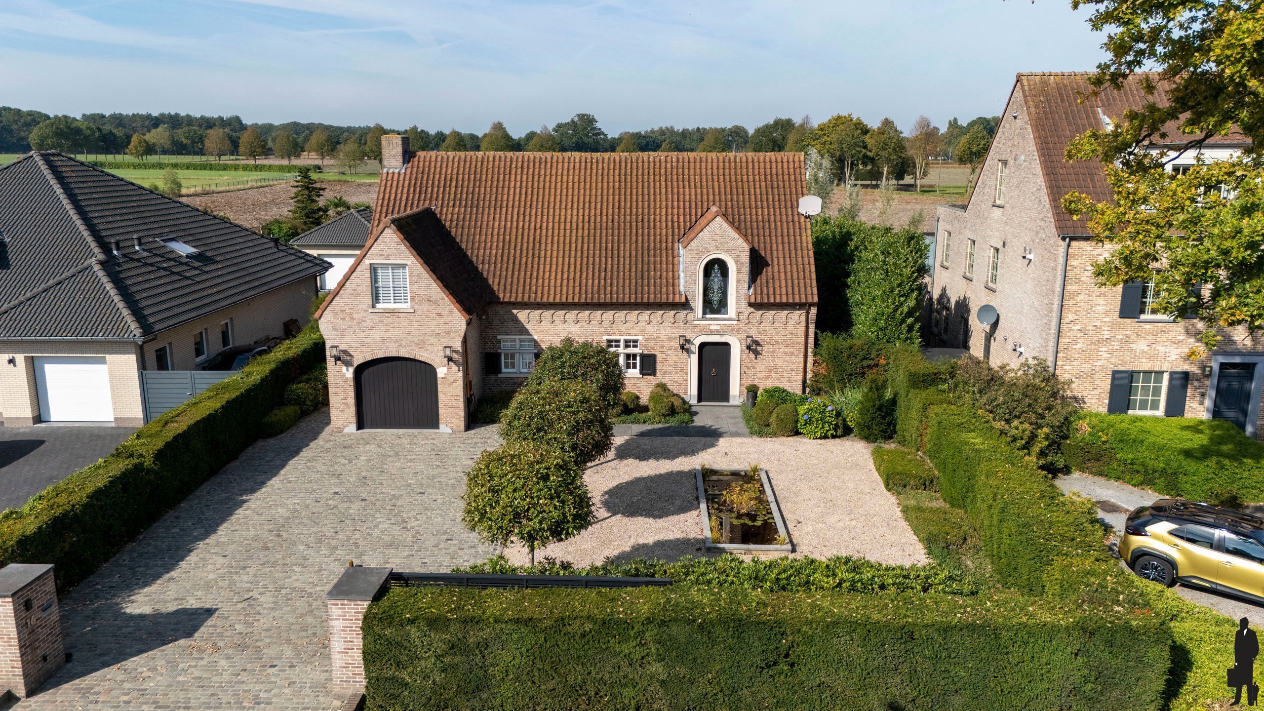 Luxe villa met zwembad op een perceel van c. 1.550m² te Poppel - foto 1