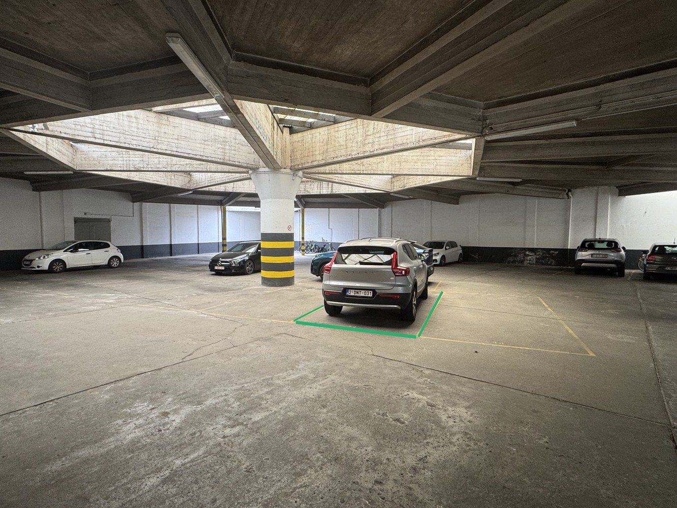 Garage for sale in Lier - photo 1