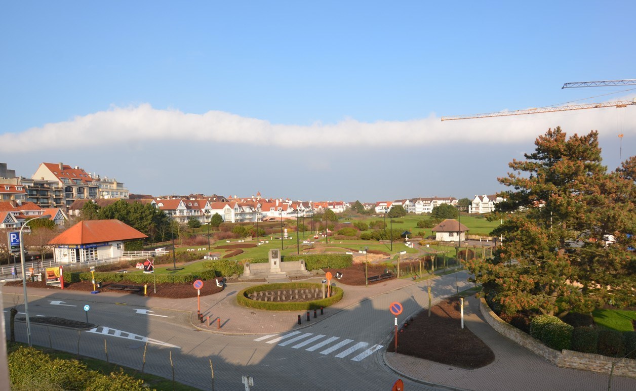 Zeer gemakkelijk te bereiken garage aan de inkom van de eigenaars-toegang in de parking Minigolf - foto 1