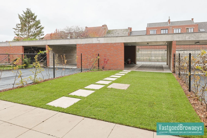 In het centrum gelegen nieuwbouwwoning met alle comfort - photo 2