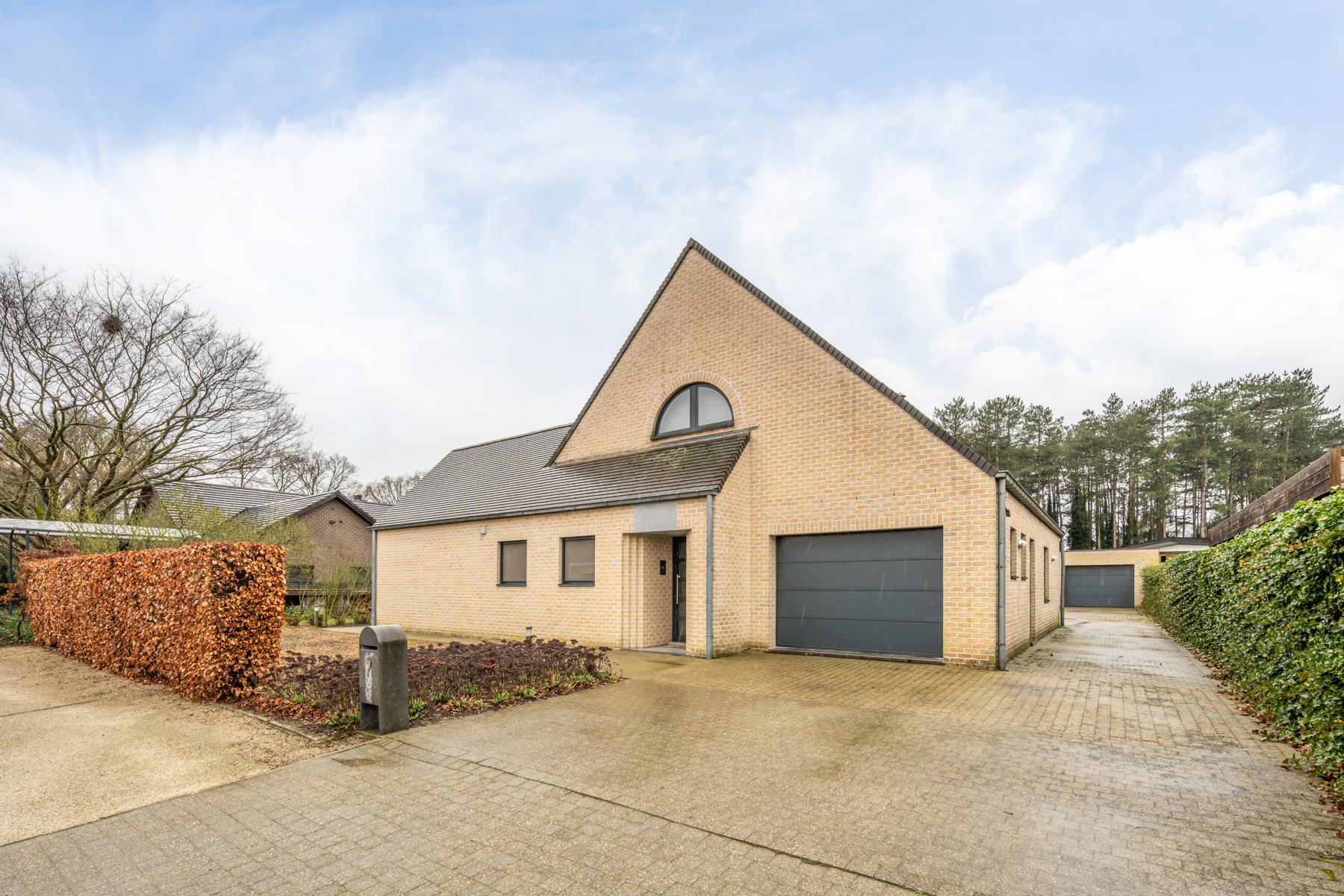 Huis te koop in Geel! - foto 1