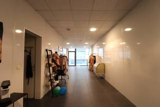 BEZOEKEN KUNNEN UITSLUITEND INGEPLAND WORDEN DOOR AANVRAAG VIA ONDERSTAANDE...