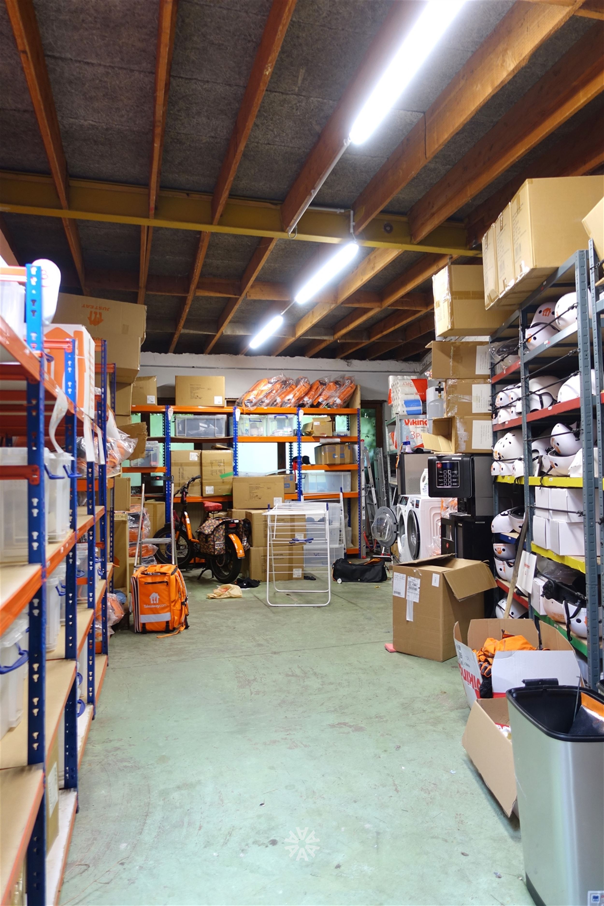 Spacious commercial property for rent near Ghent-Sint-Pieters station - photo 3