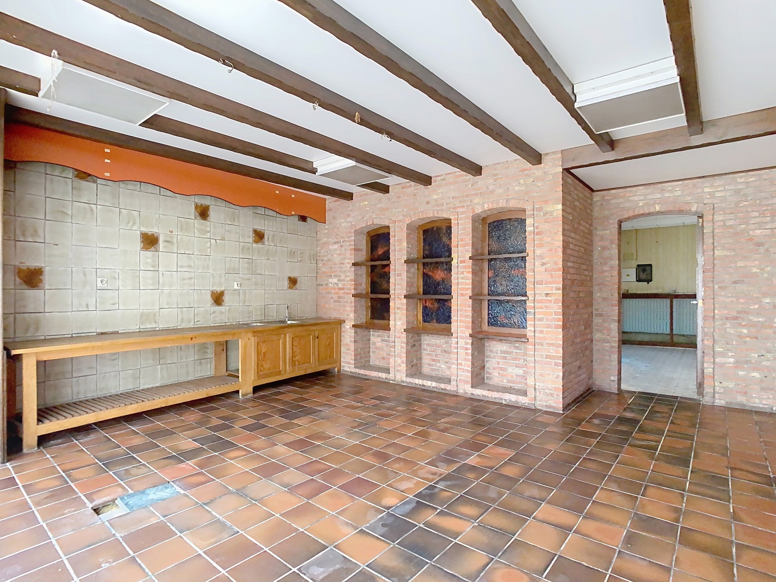 Zéér ruime én Karaktervolle Woning met 3 SLPK én tuin! - foto 3