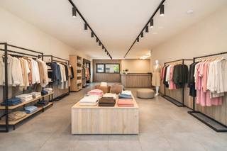 Commercial for sale in Lievegem