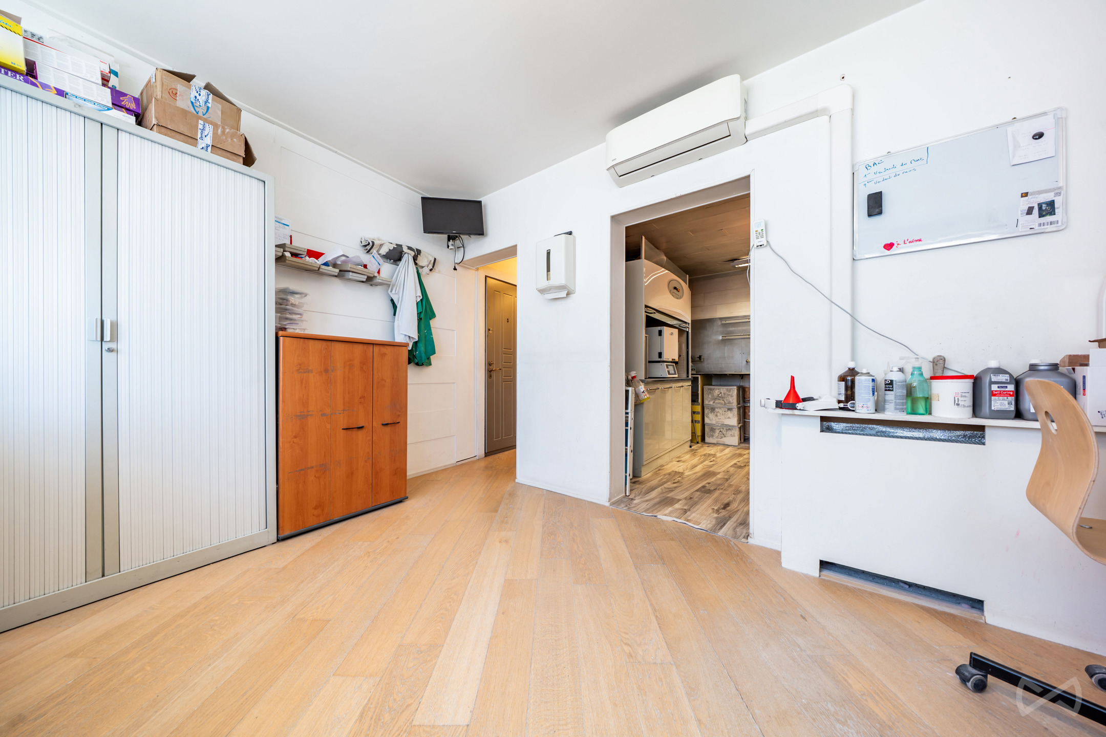 Duplex met bedrijf in Berchem! - foto 3