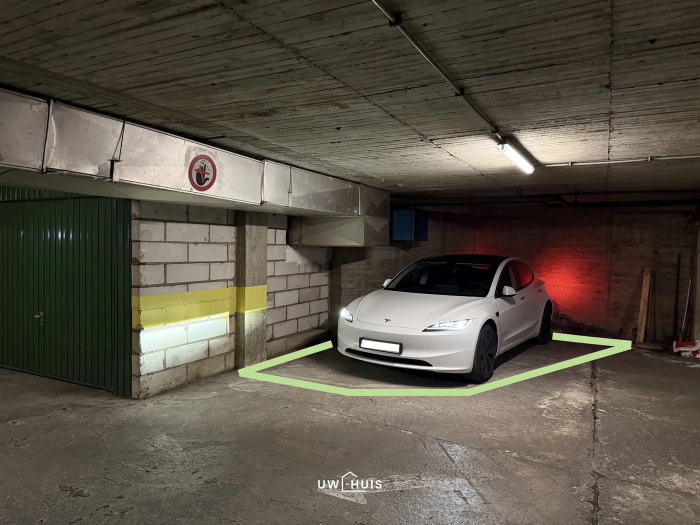 UNIEKE OPPORTUNITEIT: ONDERGRONDSE PARKEERPLAATS IN CENTRUM SINT-NIKLAAS - foto 1