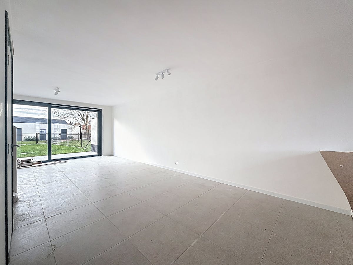 Ruime nieuwbouwwoning te huur in Deerlijk - foto 3