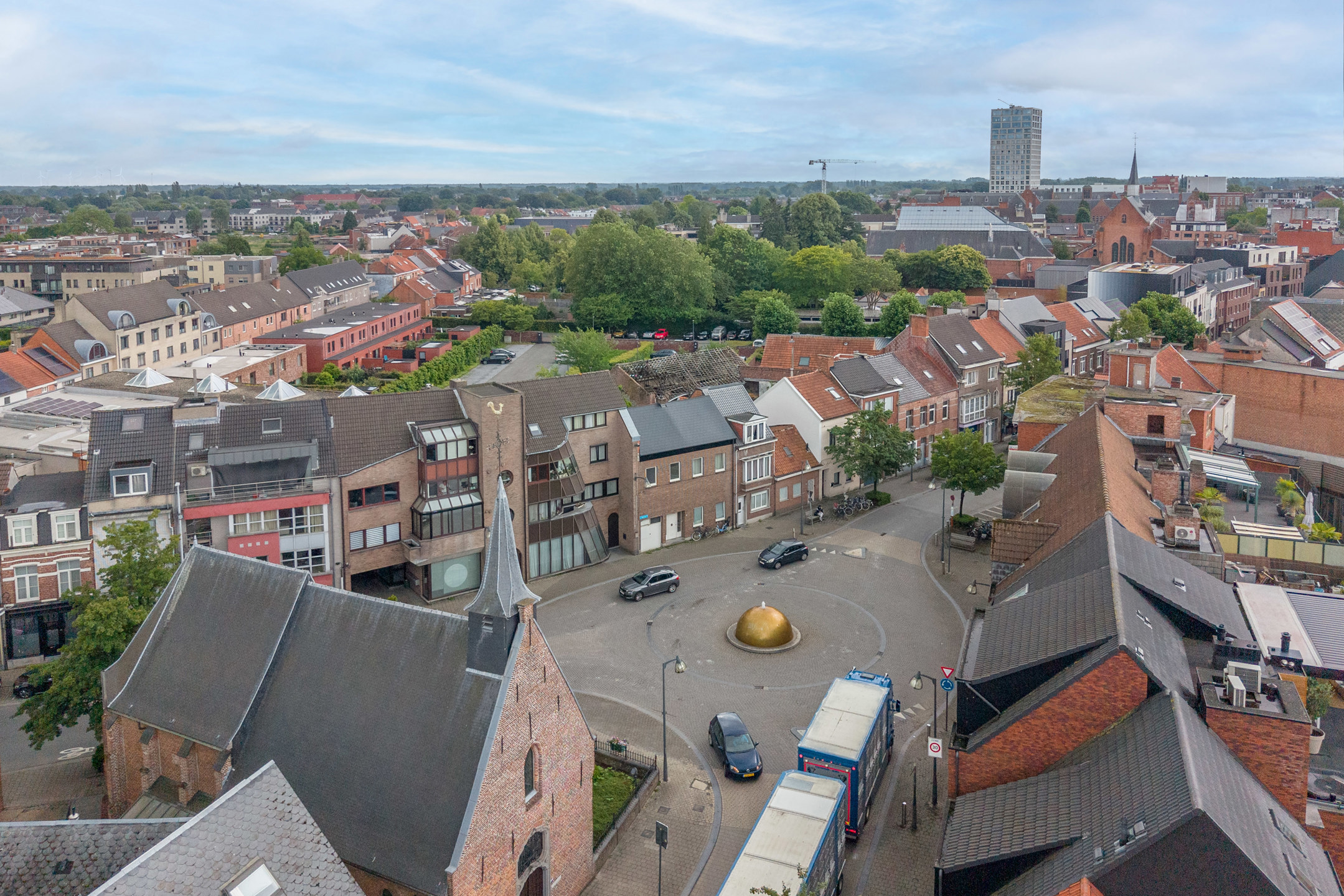 Knap en licht gelijkvl. appartement met terras en tuin - foto 4