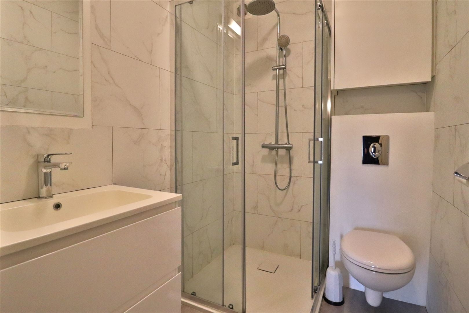 Gezellig appartement met terras en garage - foto 5