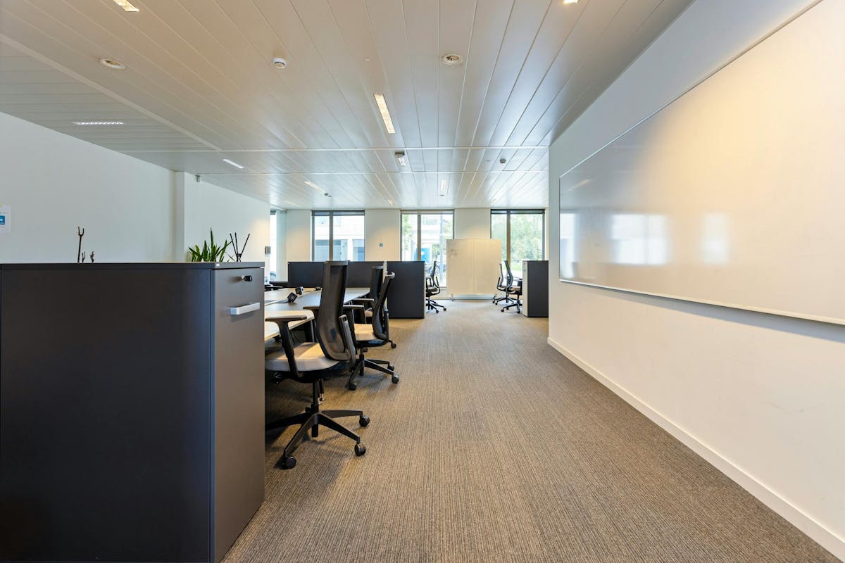 Co-working spaces (1 - 30 seats) for rent in Ghent - photo 5
