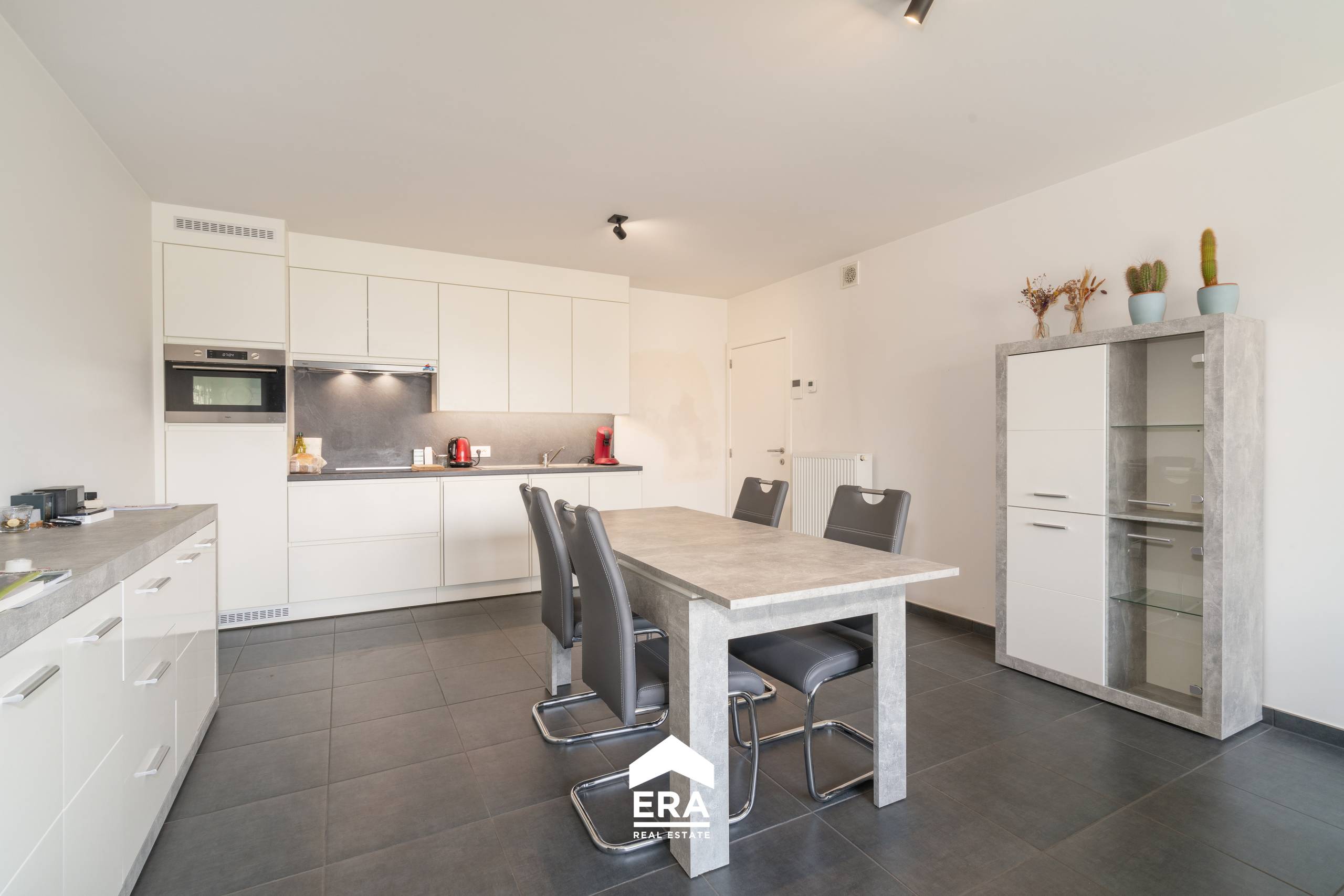 Apartment for sale in Zwevezele with 1 bedroom - photo 4