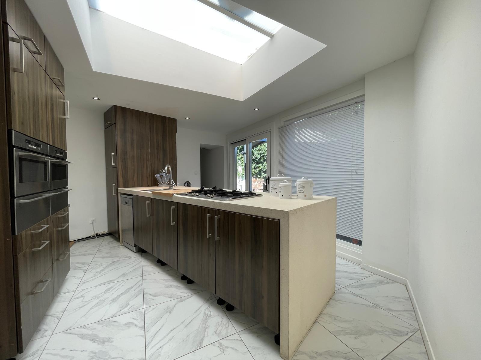 Gerenoveerde woning met 4 slaapkamers en tuin te Wervik - foto 5