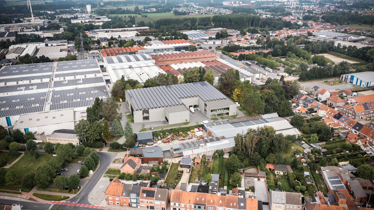 Nieuwbouw magazijnen of industriegrond te koop in Eeklo - foto 2