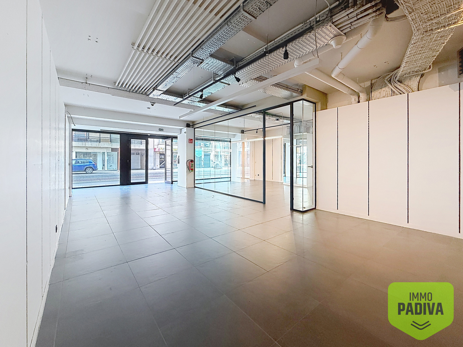 Commercieel topgelegen handelspand van 250 m² te huur in de Leopoldlaan van Middelkerke - foto 2