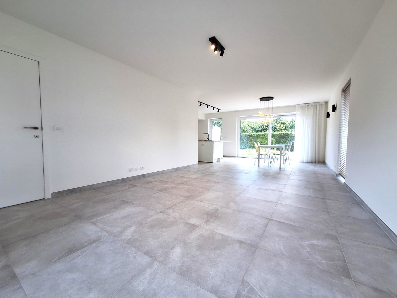 Energiezuinige nieuwbouwwoning met 3 slaapkamers te huur in Pervijze - foto 4