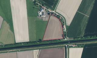 Perceel akkerland van 2 ha 00 are 30 ca gelegen Mariapolder te Watervliet.Momenteel in 2e pachtperiode tot 20-12-2033Direct bereikbaar vanaf...