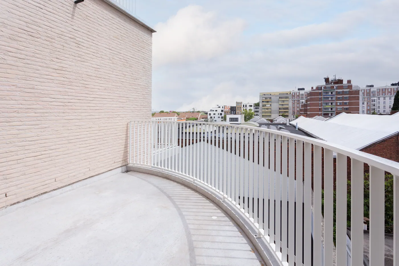 Modern nieuwbouwappartement met terras aan Den Dam - foto 3
