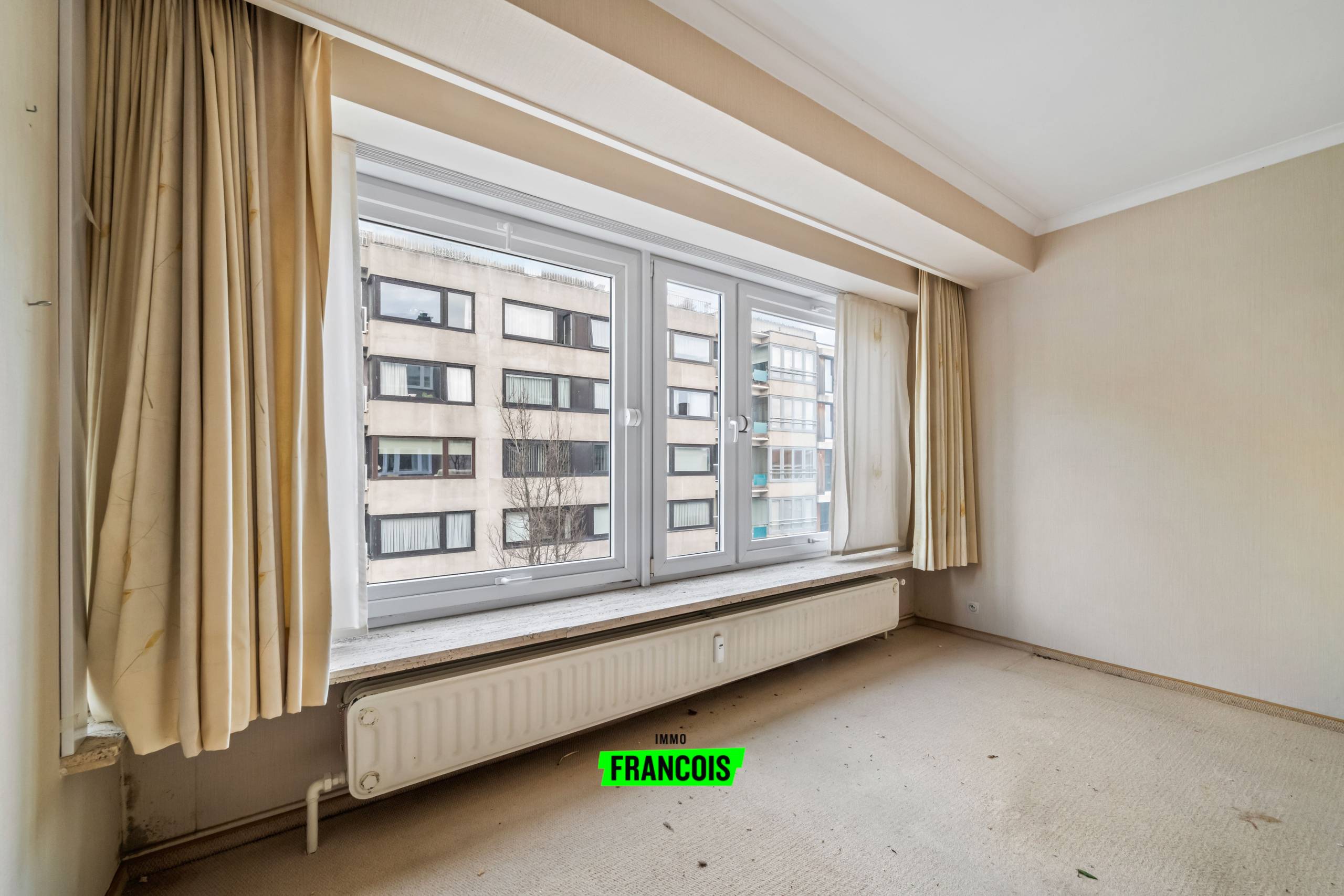 Ruim één slaapkamerappartement met tal van troeven nabij centrum Oostende (wandelafstand strand, winkels,...) - foto 2