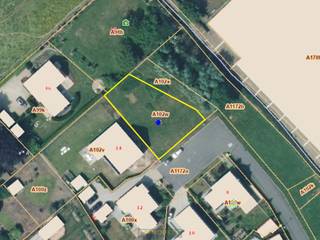 Prachtig gelegen BOUWGROND van 541 m² in het idyllische Vurste, deelgemeente van Gavere. Dit perceel bevindt zich in een RUSTIGE en...