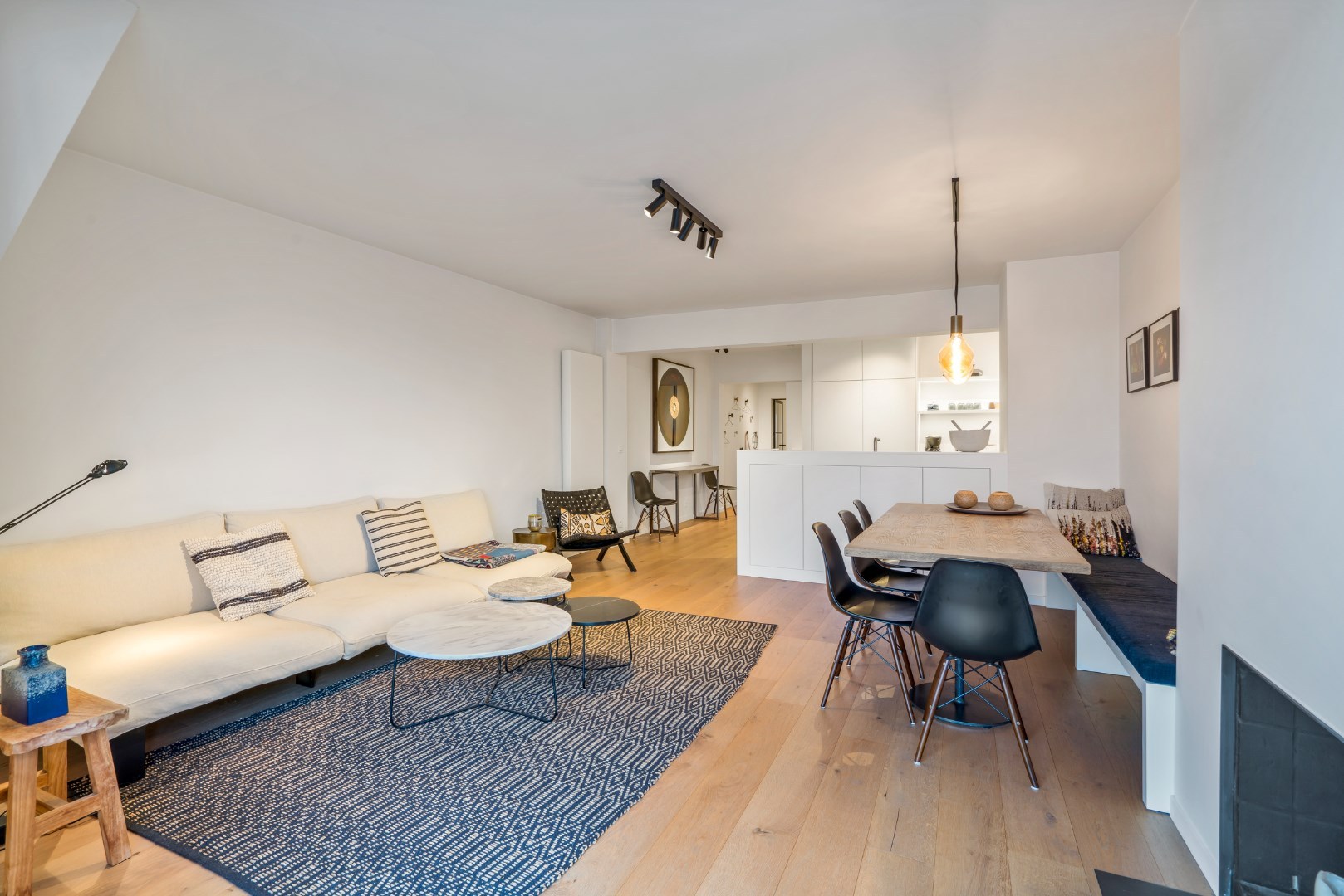 Uitstekend gelegen appartement met 3 slaapkamers in hartje Zoute op de Kustlaan aan de minigolf - foto 5