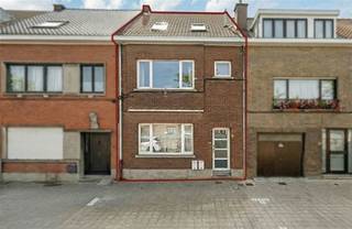 CO-HOME POLYVALENT AVEC UNE EXCELLENTE ACCESSIBILITÉ À LA PÉRIPHÉRIE DE LA VILLE D'ALOSTCette maison spacieuse et extrêmement flexible se trouve dans...