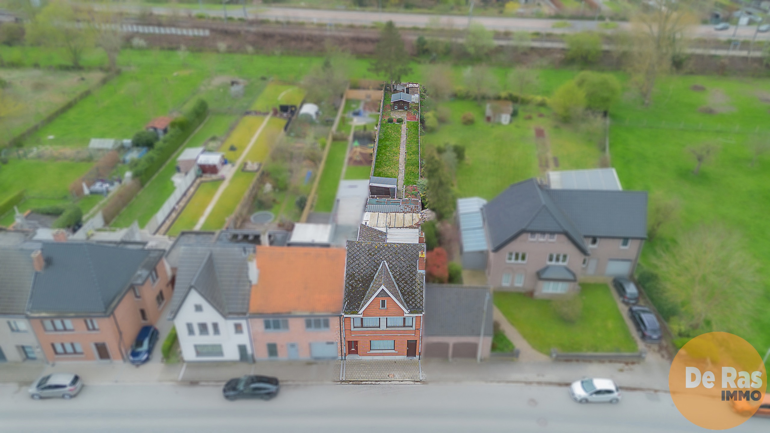 NIEUWERKERKEN - Goed onderhouden woning met 3 slpks en tuin - foto 3