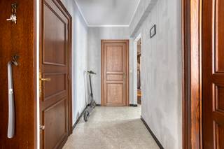 Bent u op zoek naar een ruim appartement op een centrale toplocatie? Dit appartement op de eerste verdieping, met zicht op de Sint-Amandskerk en...