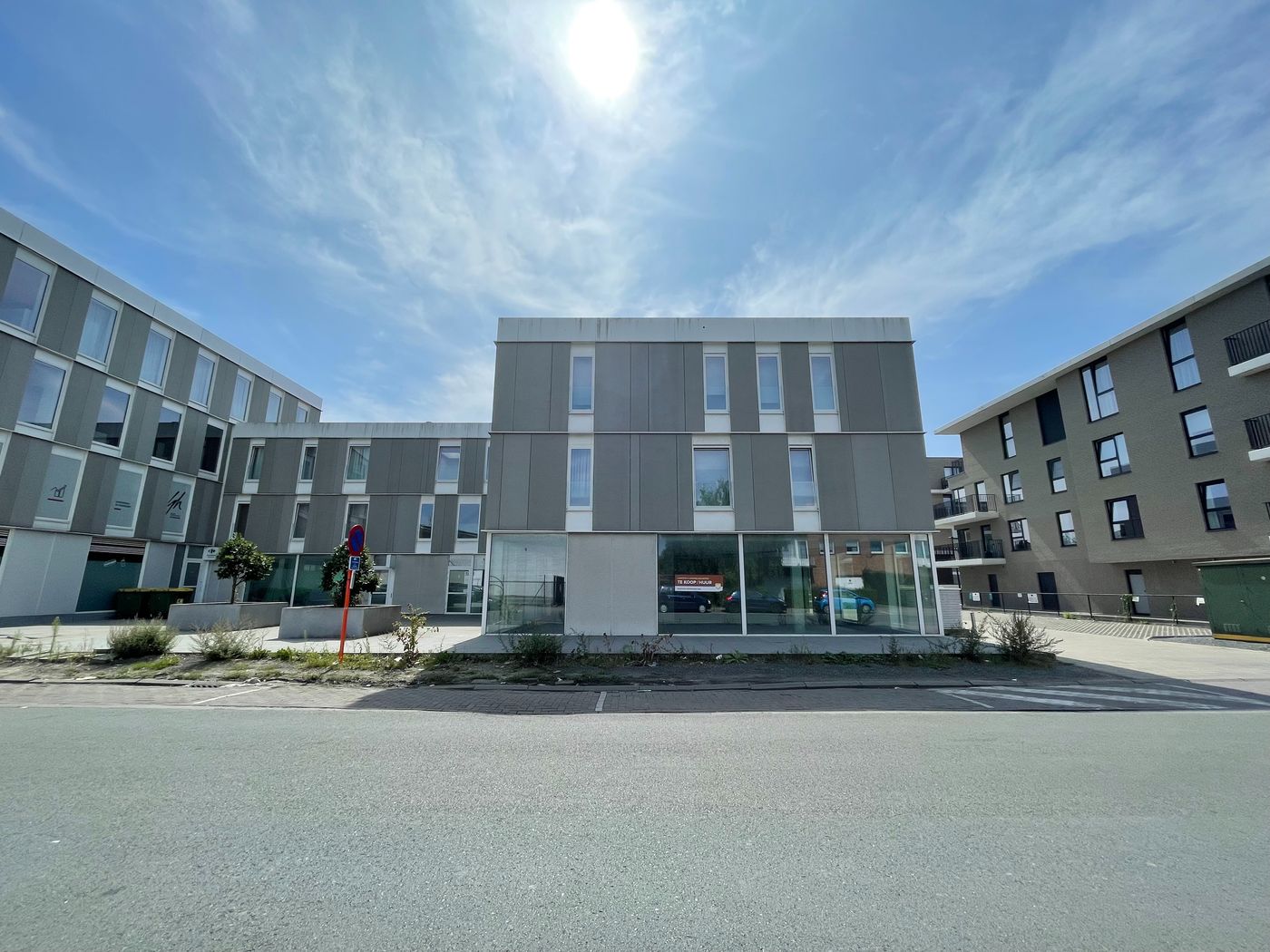 250 m² duurzaam handelspand langs Bergensesteenweg te koop - foto 2