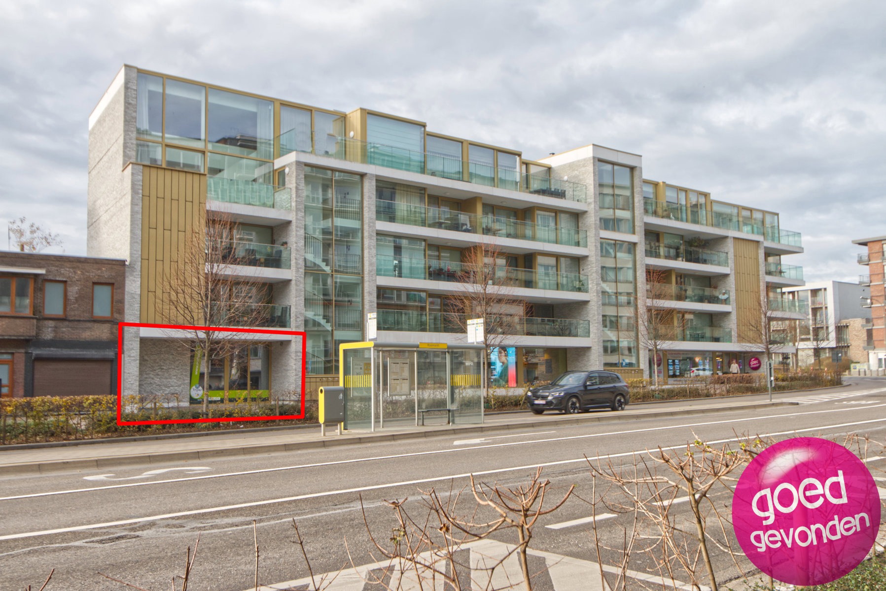 HANDEL-KANTOOR - 82 m² - MOOI RENDEMENT - TOPLIGGING - foto 1