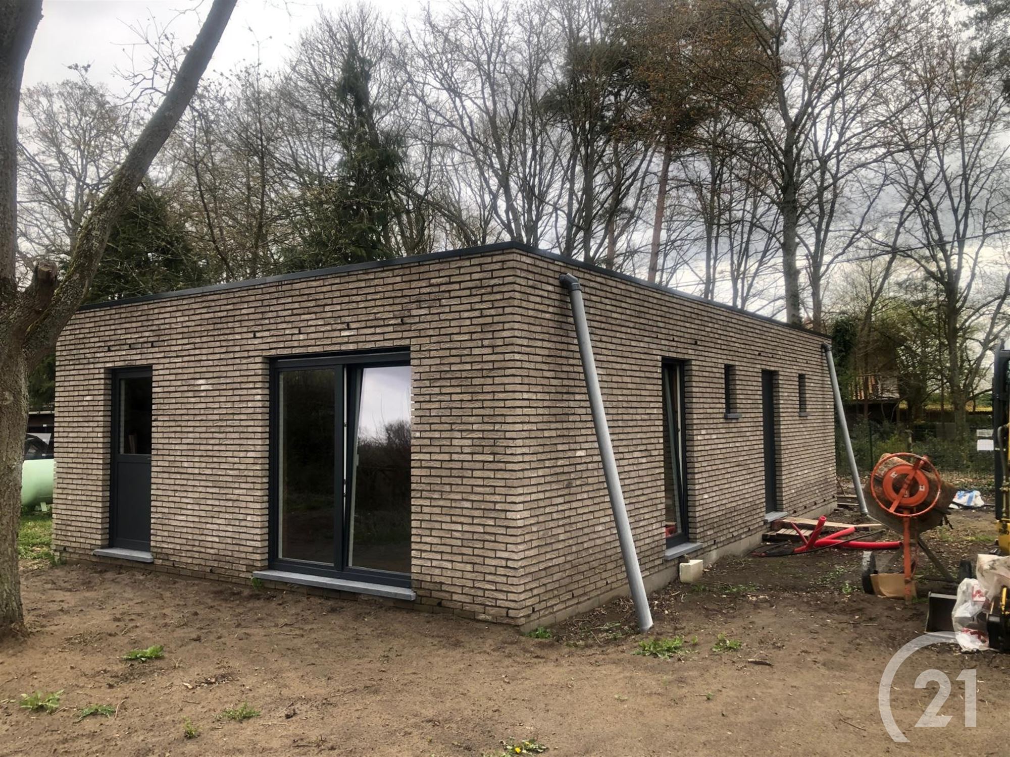 Compacte nieuwbouwwoning onder registratierecht te koop! - foto 4