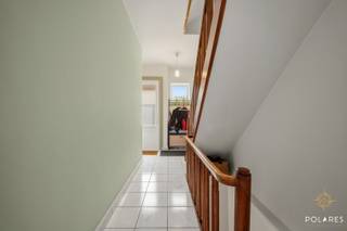 Bezoekdag 21/02/2026-inschrijven www.polares.euDeze ruime en goed onderhouden woning ligt in het hart van Leuven, op wandelafstand van winkels,...