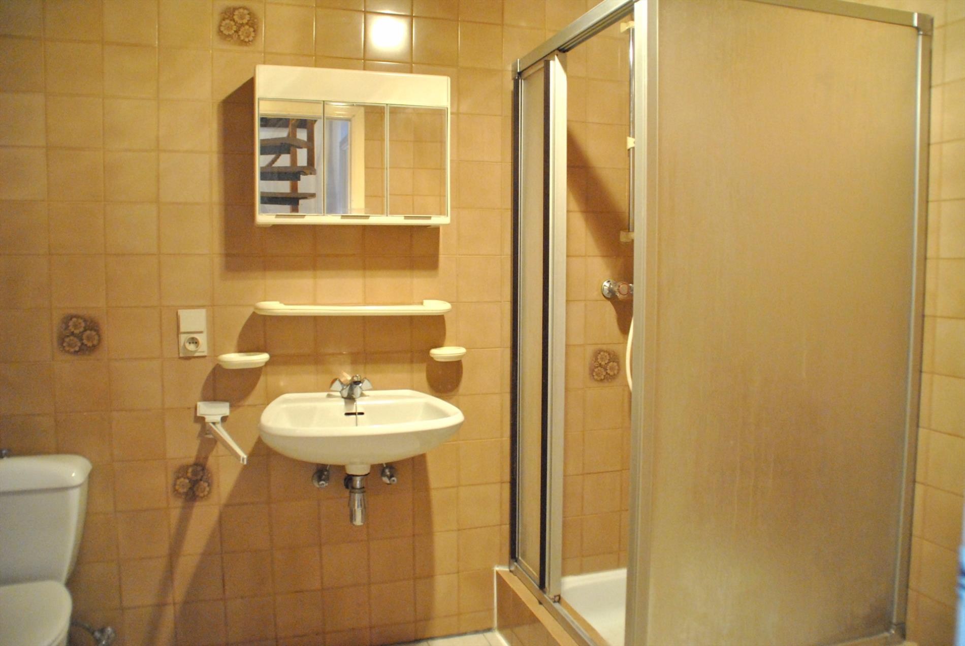 Zeer ruim duplex-appartement met 3 slaapkamers! - foto 5