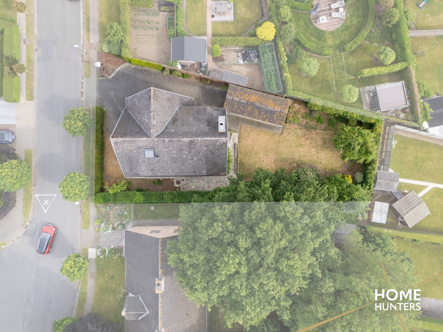 Charmante villa met 7 slaapkamers op een ruim perceel te Ieper - foto 2