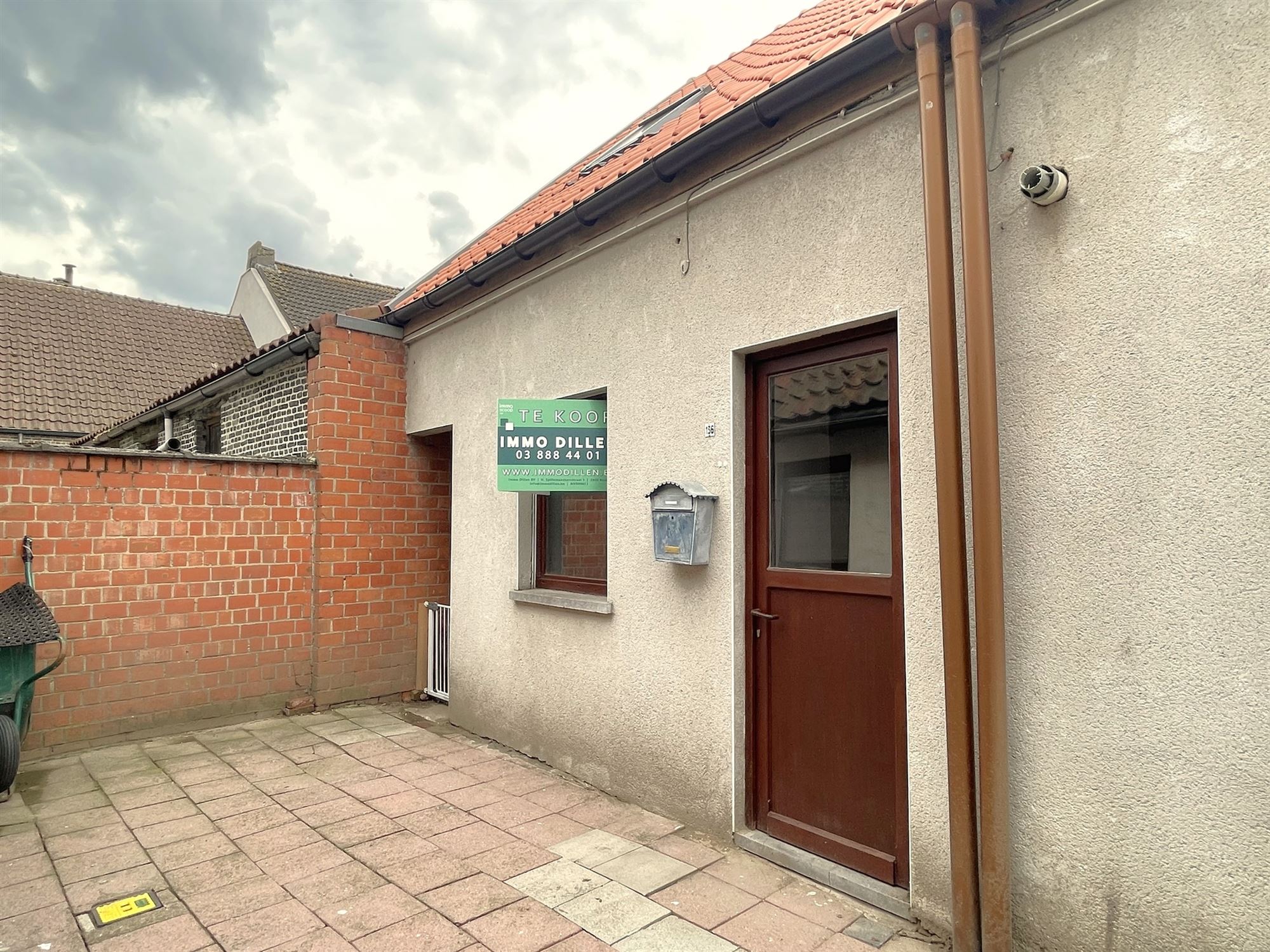 Compacte woning met veranda en garage! - foto 1