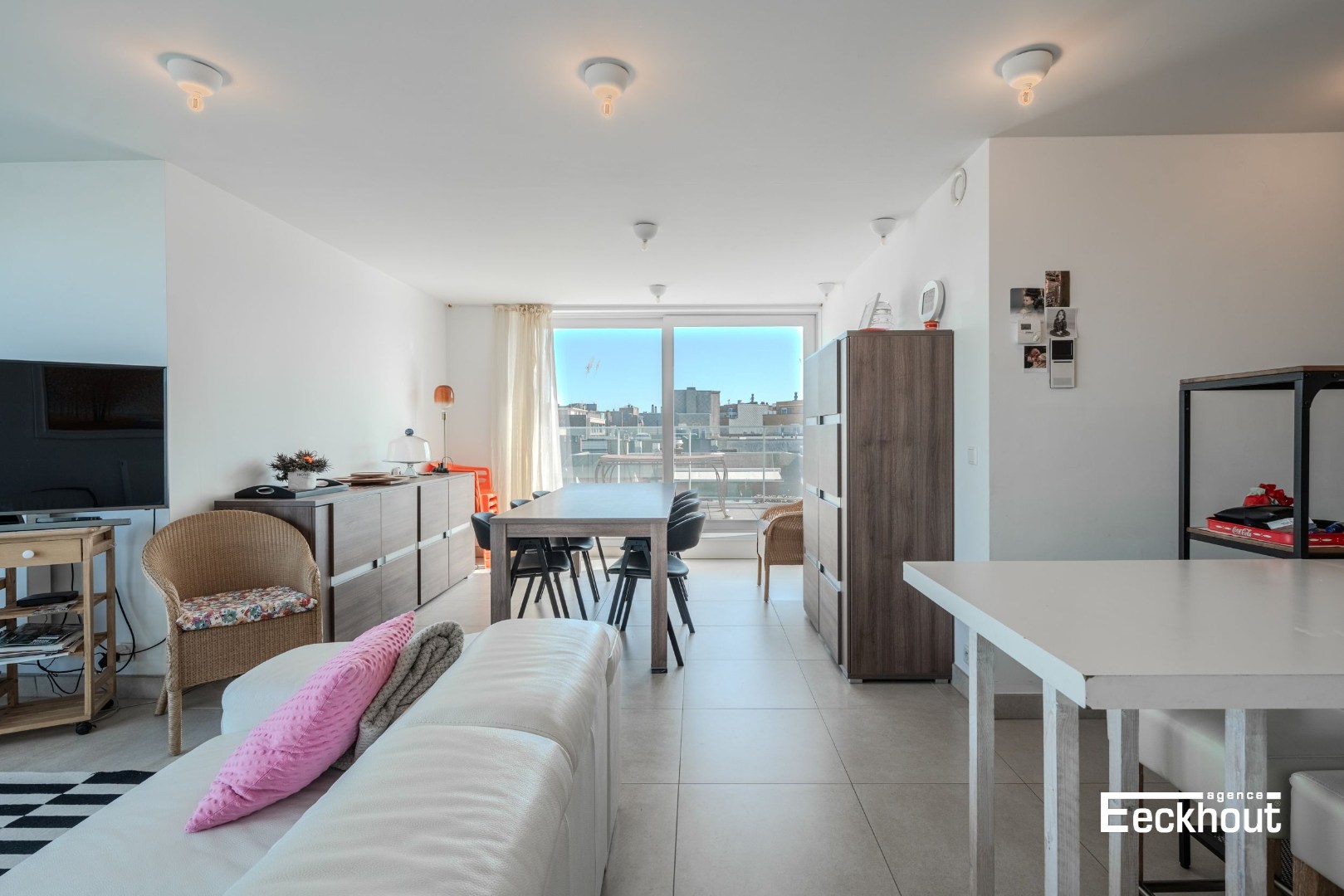 Unieke penthouse met ruime terrassen, 2 slaapkamers en zeezicht - foto 4