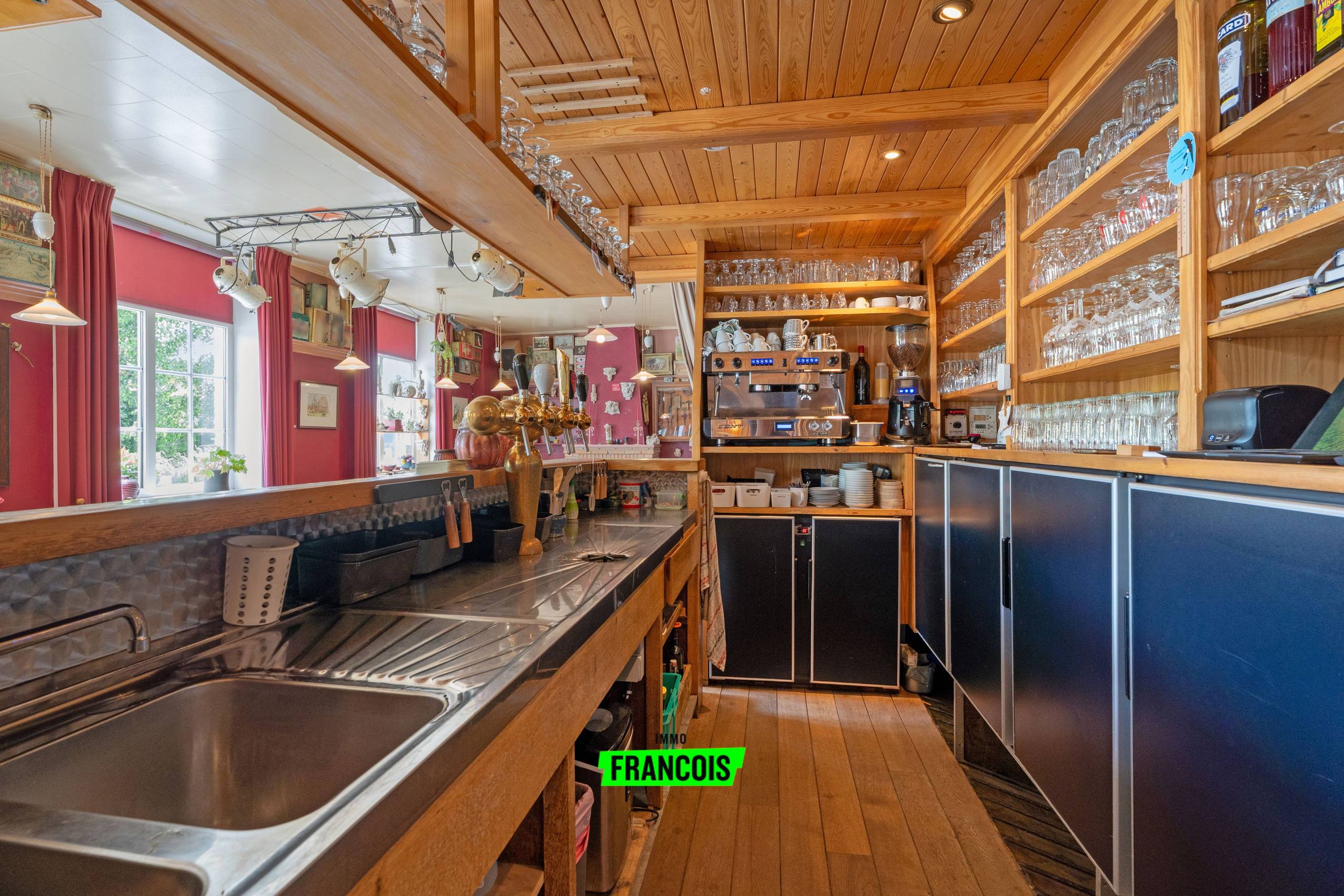 Café-brasserie, woonst én vakantiewoning te koop in Westouter! - foto 5