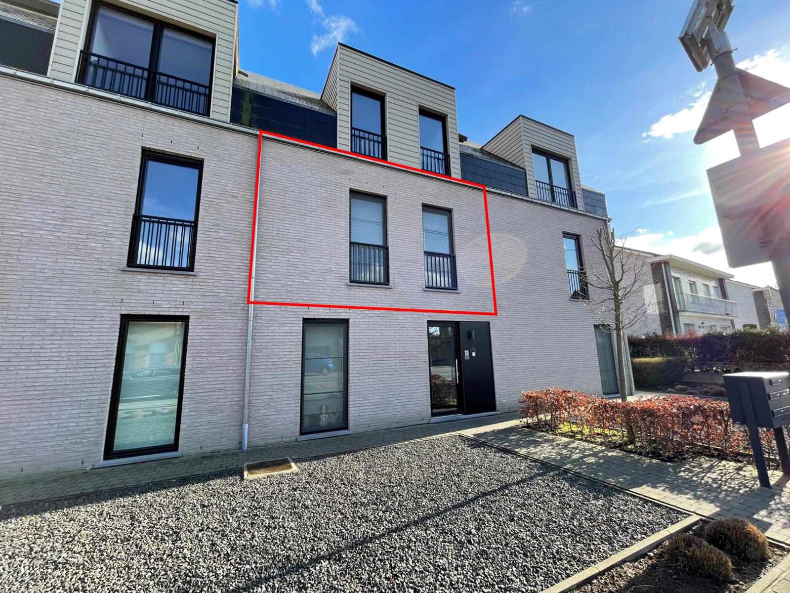 Apartment for rent in Heist-op-den-Berg with 1 bedroom - photo 2