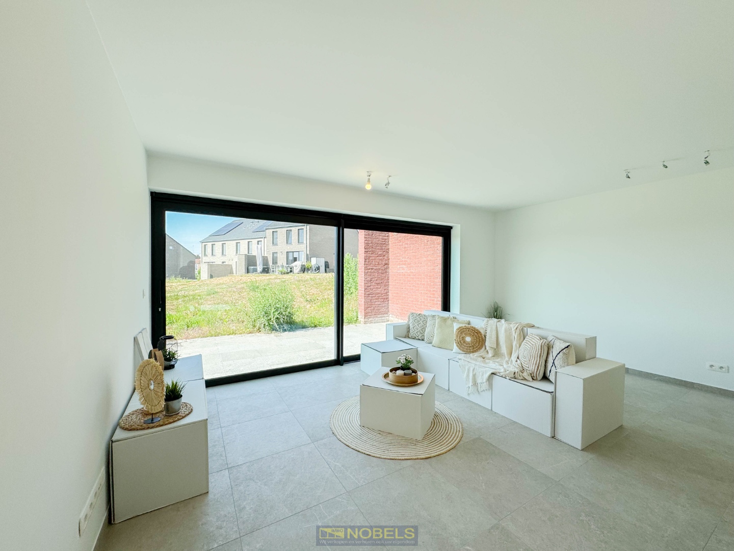 Te koop, moderne nieuwbouwwoning (6% BTW) met carport en tuin op 8 are - foto 4