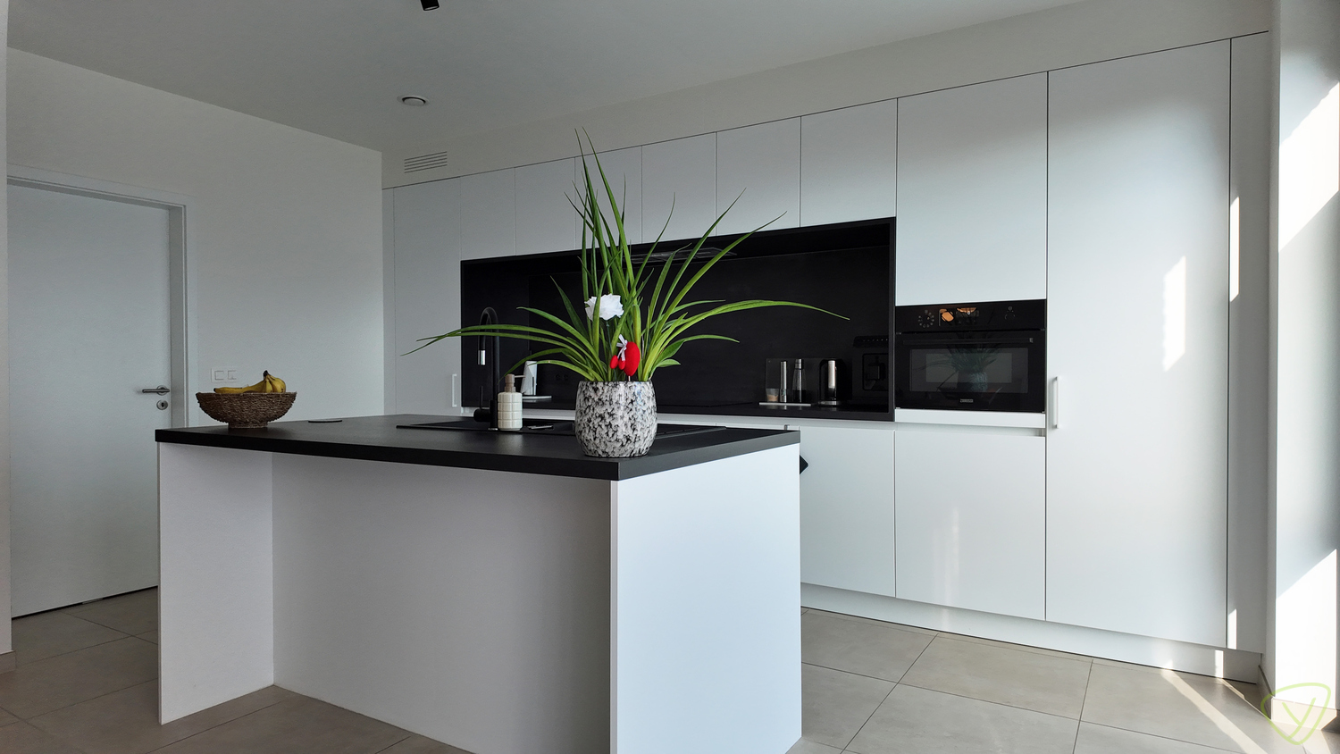 Halfopen prachtig afgewerkte woning vlakbij het centrum van Eeklo - foto 5