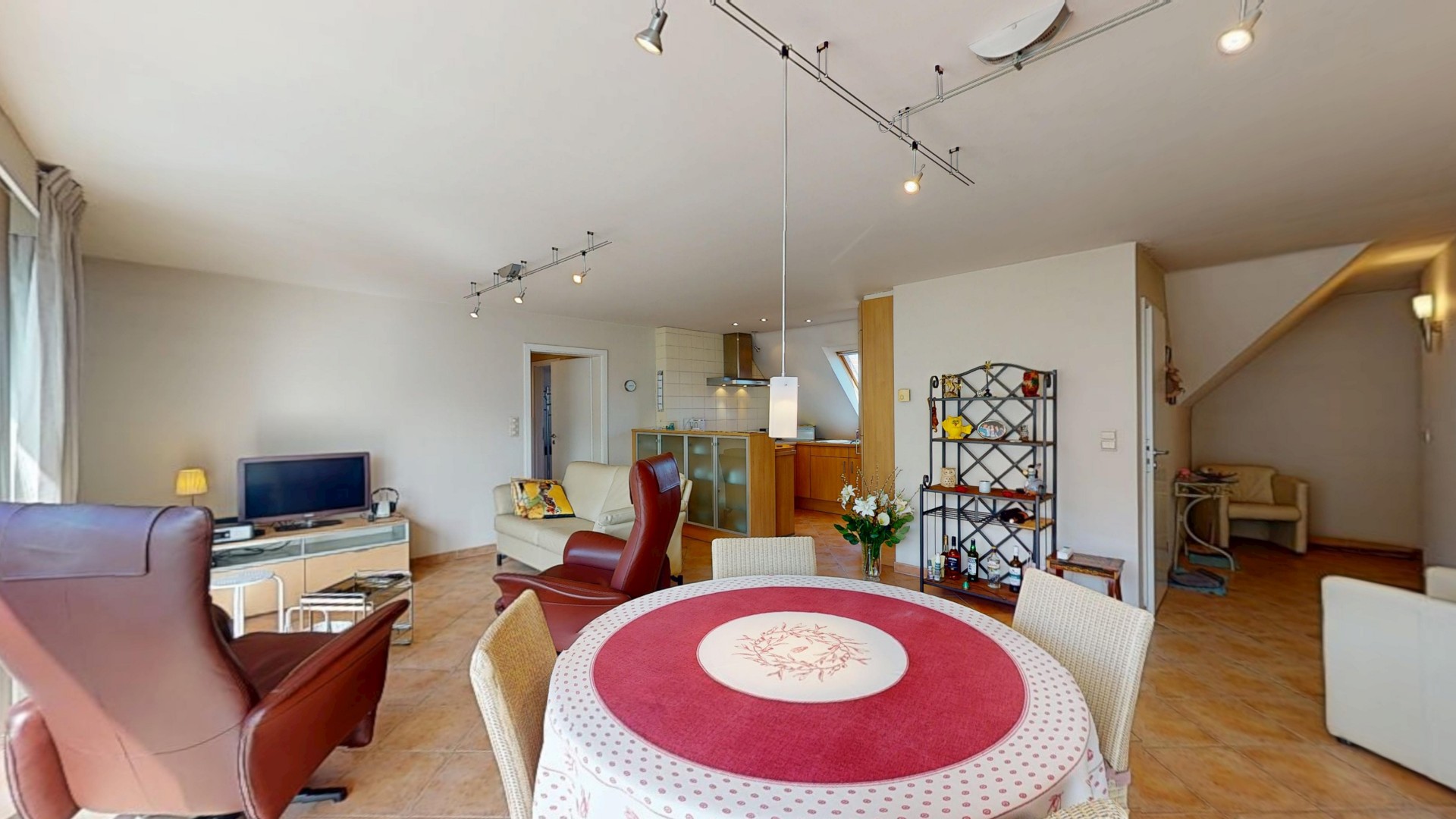 Apartment for sale in Heist-Aan-Zee with 3 bedrooms - photo 2